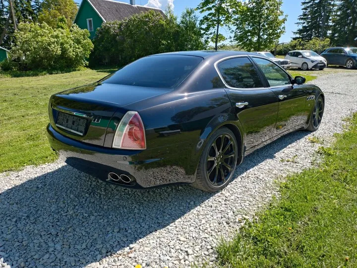 Maserati Quattroporte