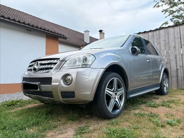 Mercedes-Benz ML 320