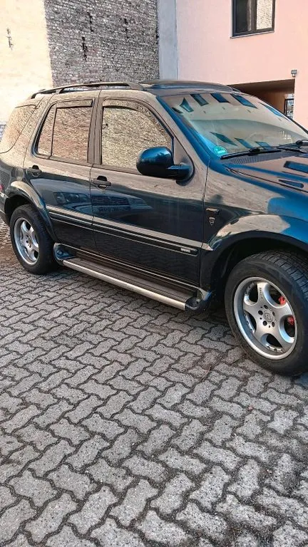 Mercedes-Benz ML 430