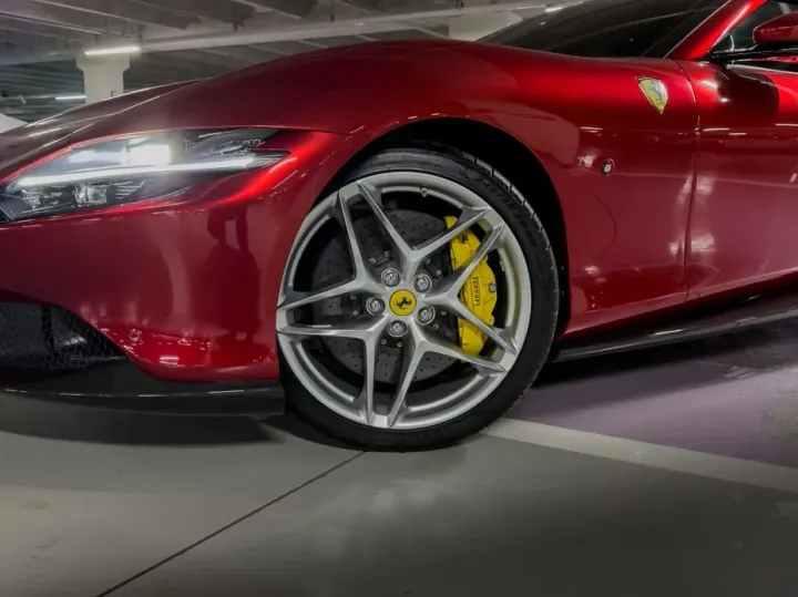 Ferrari Roma