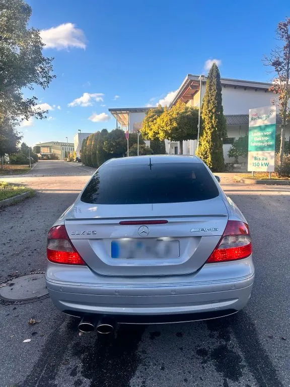 Mercedes-Benz CLK 500