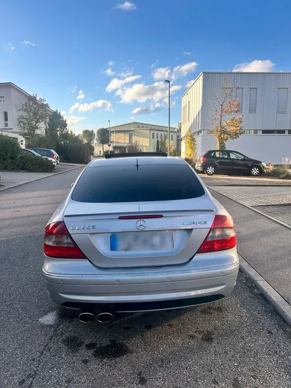 Mercedes-Benz CLK 500