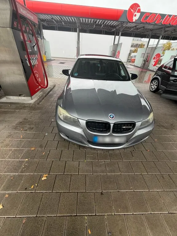 BMW 325