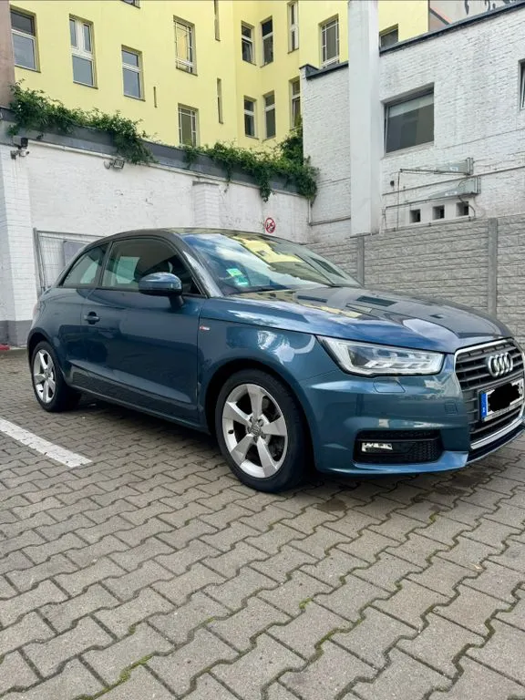 Audi A1