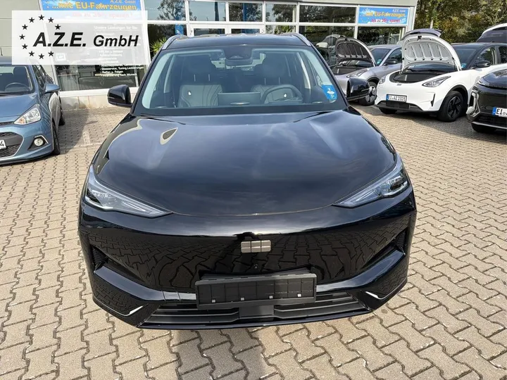 Geely E5