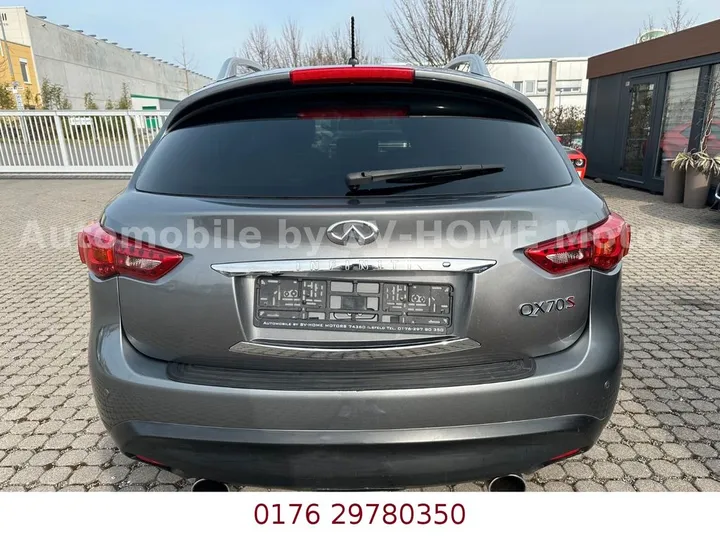Infiniti FX