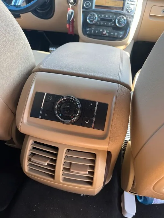 Mercedes-Benz R 350