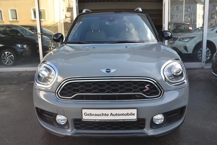 MINI Countryman S (Cooper)