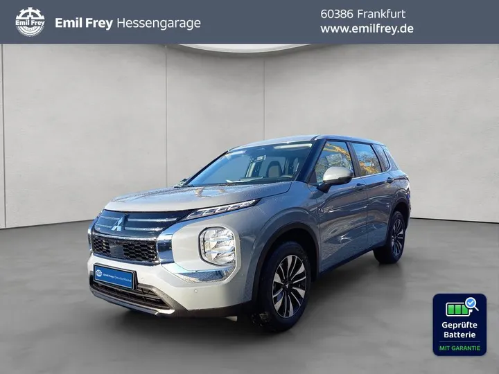 Mitsubishi Plug-in Hybrid Outlander