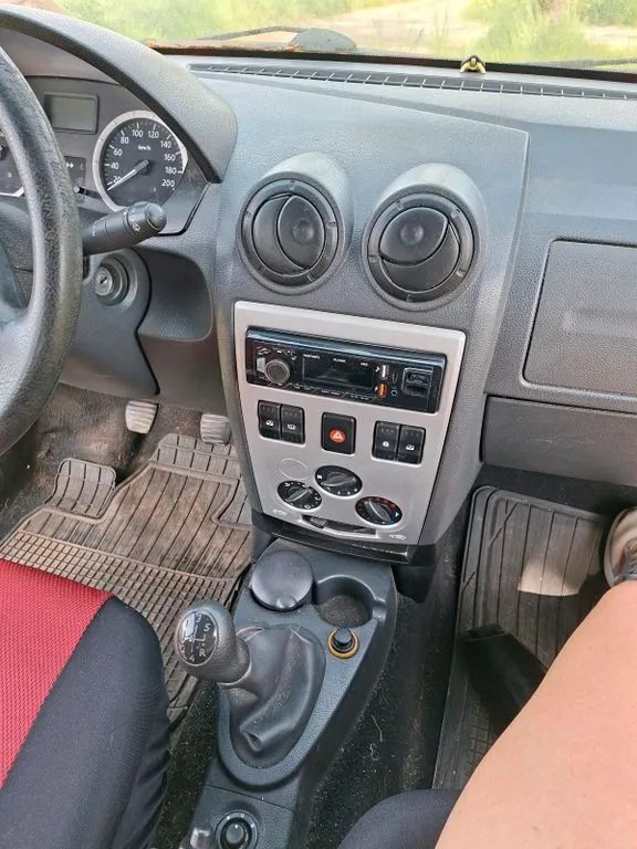 Dacia Logan