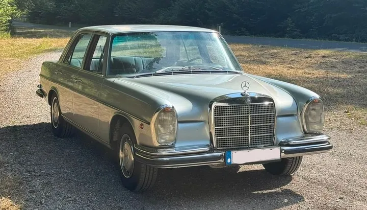 Mercedes-Benz 280