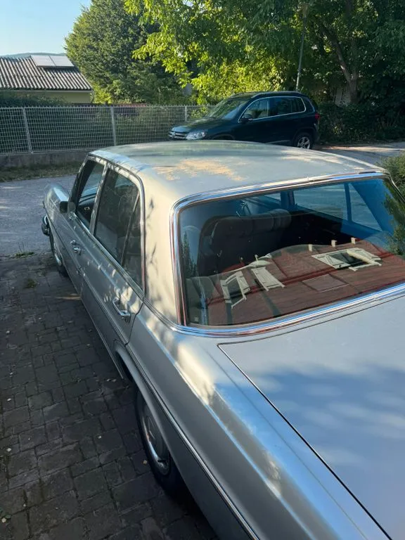 Mercedes-Benz 280