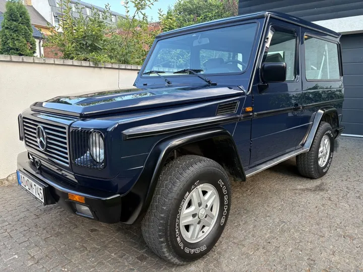 Mercedes-Benz G 300