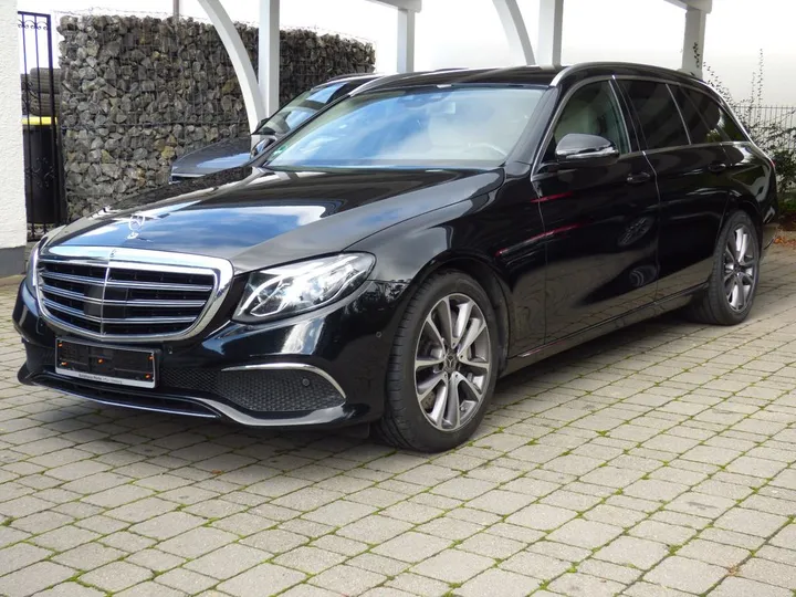 Mercedes-Benz E 350