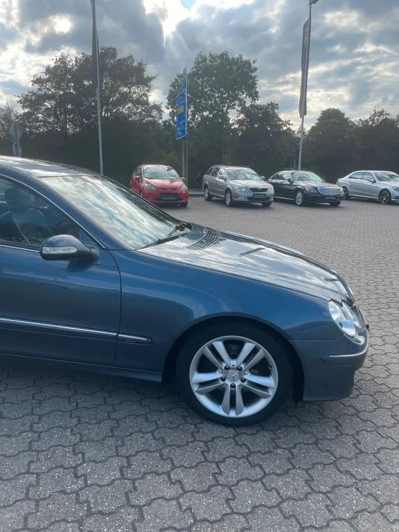 Mercedes-Benz CLK 200