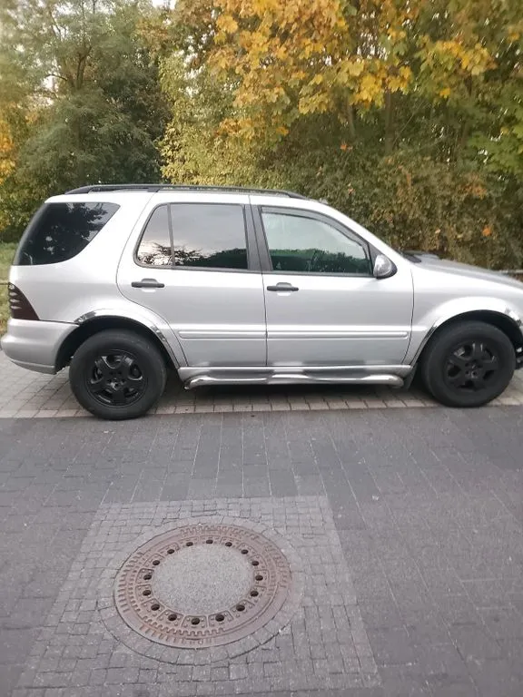 Mercedes-Benz ML 270