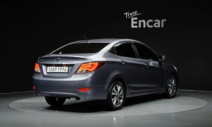 Hyundai Accent