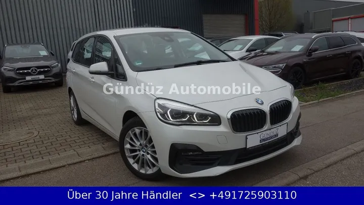 BMW 218