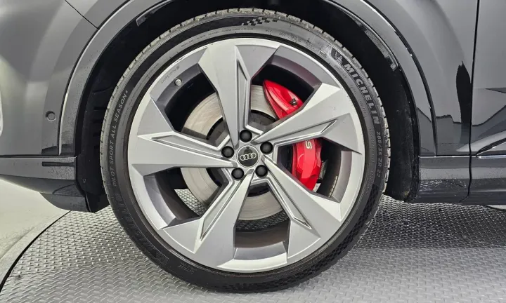 Audi SQ7