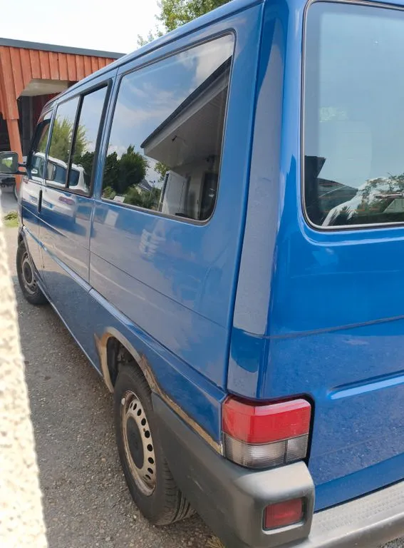 Volkswagen T4 Caravelle