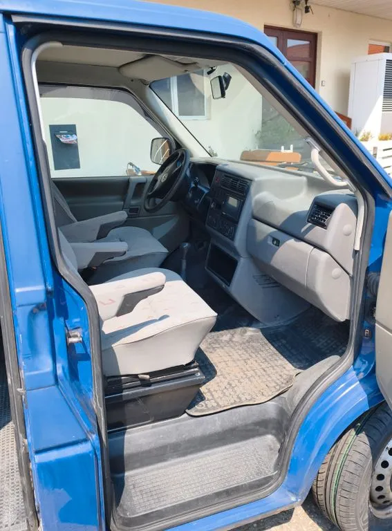 Volkswagen T4 Caravelle