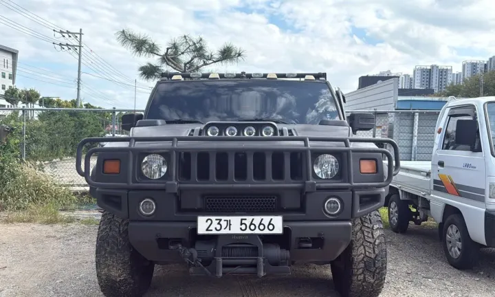 Hummer H2