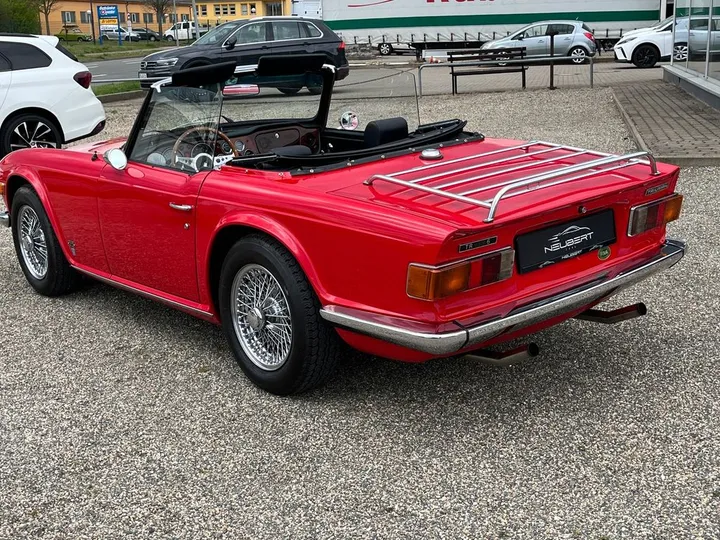 Triumph TR6