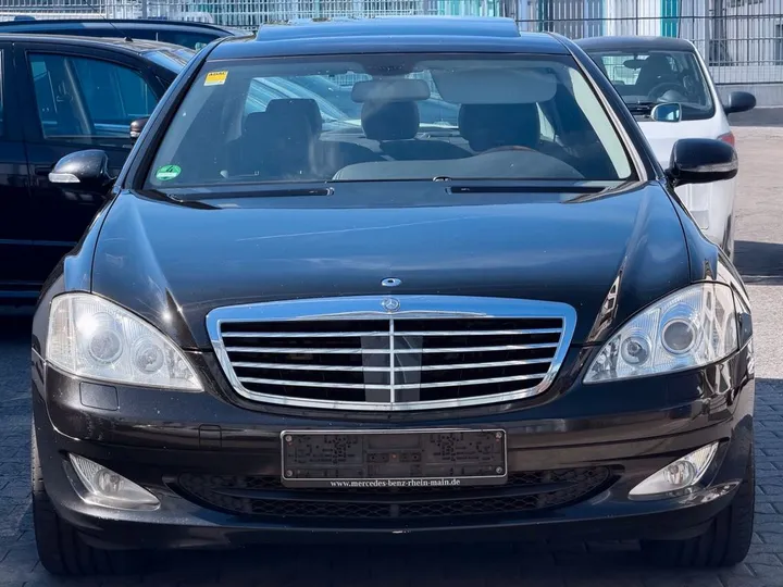 Mercedes-Benz S 320