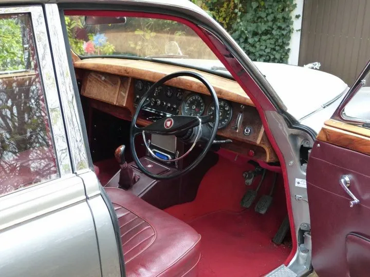 Jaguar MK II