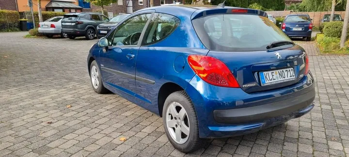 Peugeot 207