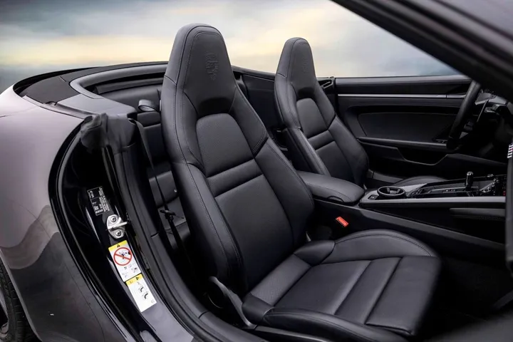 Porsche 992