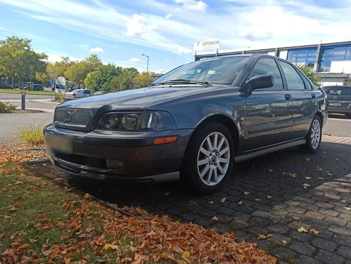 Volvo S40