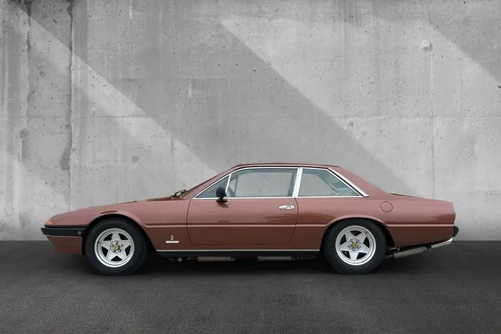 Ferrari 400