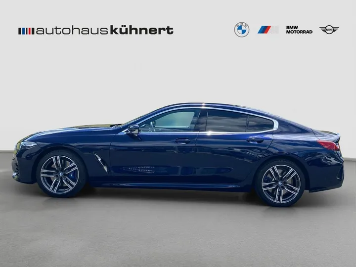 BMW 840