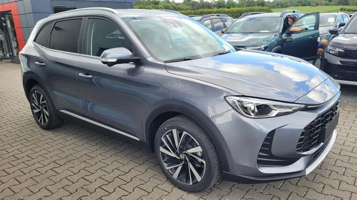 MG ZS