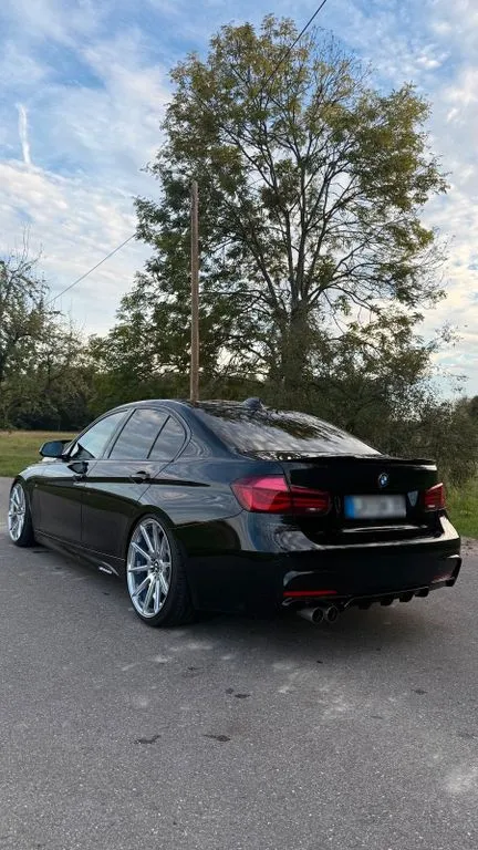 BMW 335