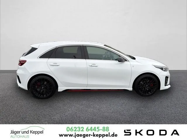 Kia cee'd / Ceed