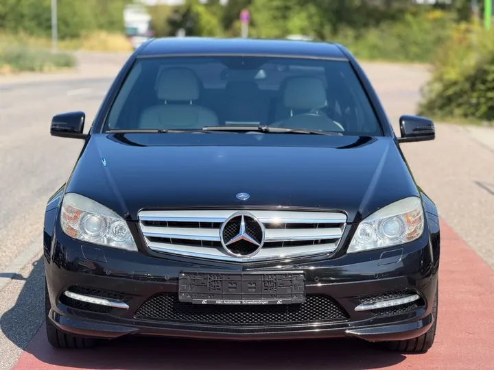 Mercedes-Benz C 300