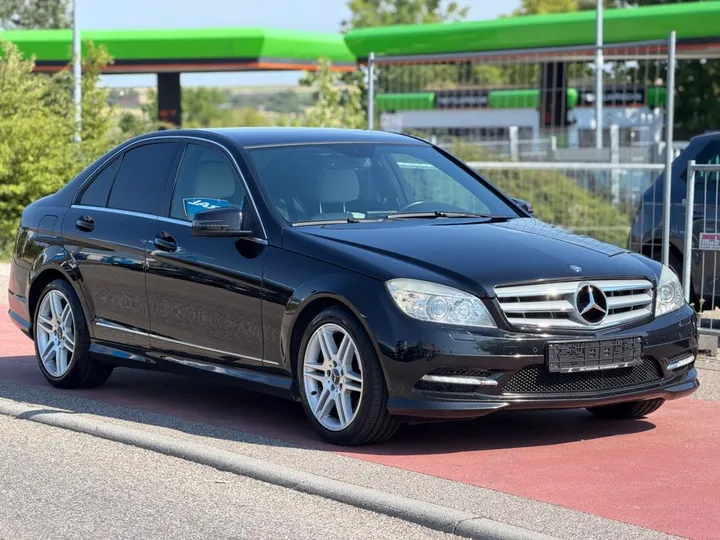 Mercedes-Benz C 300