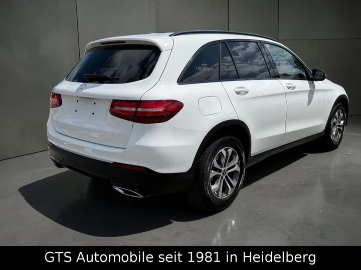 Mercedes-Benz GLC 220