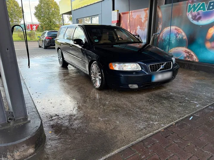 Volvo V70