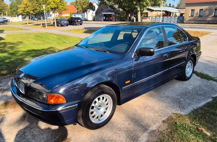 BMW 520