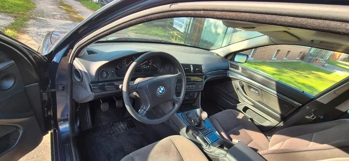 BMW 520