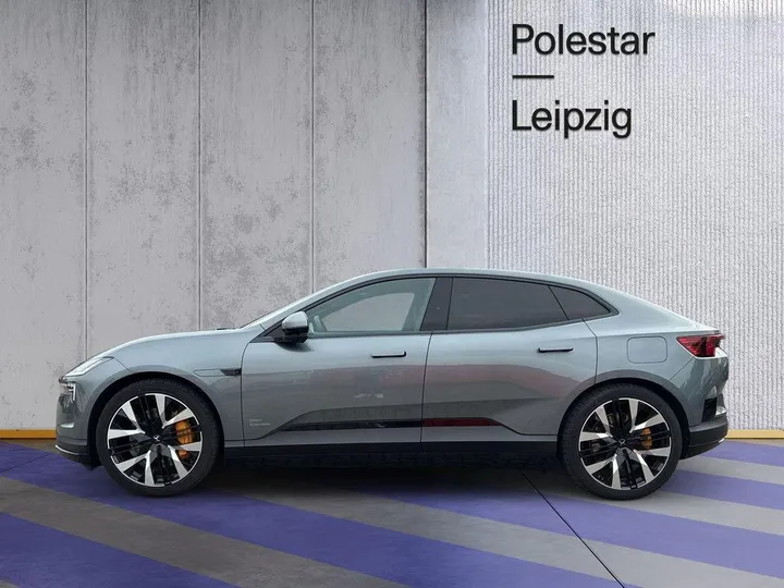 Polestar 4