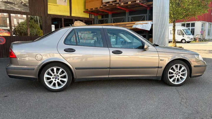 Saab 9-5