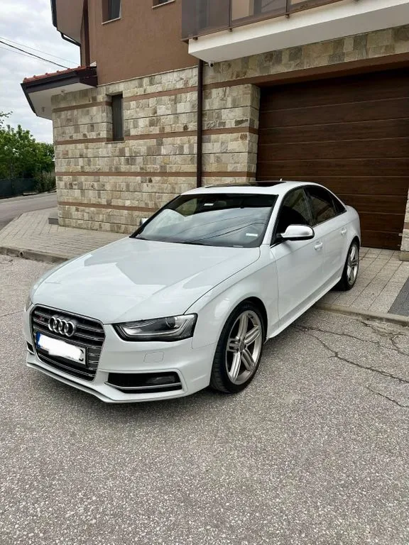 Audi S4