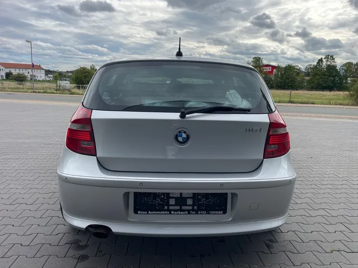 BMW 118