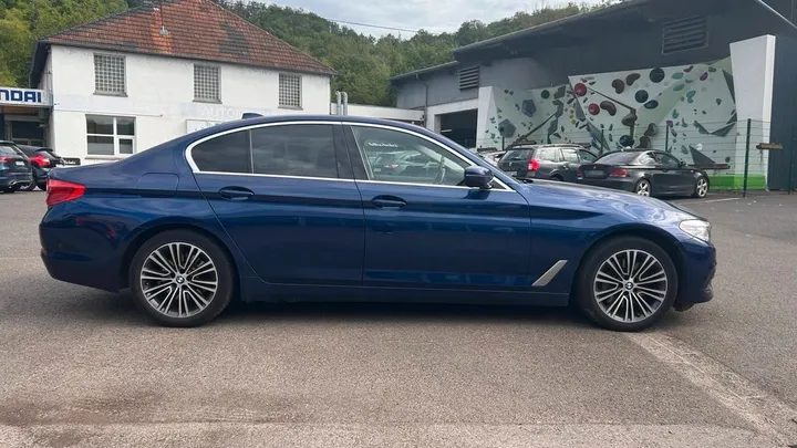 BMW 530