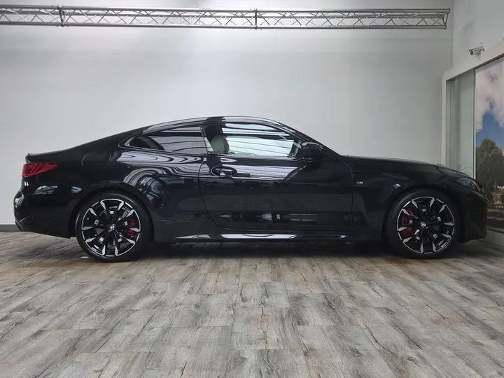 BMW M440