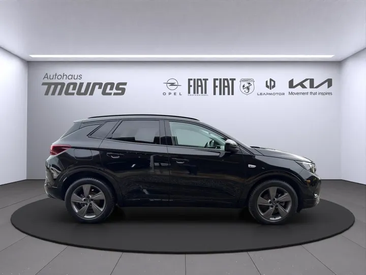 Opel Grandland (X)